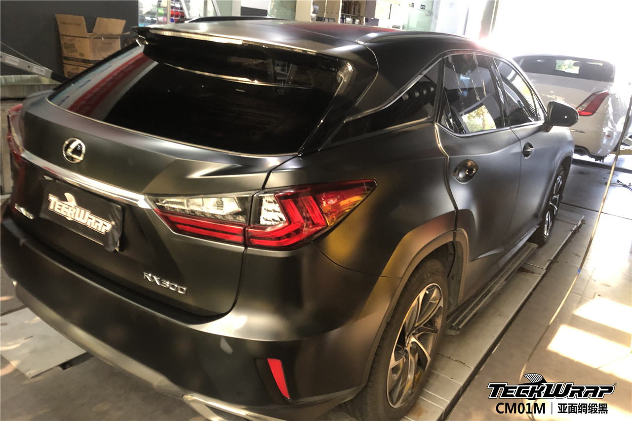 > 最新案例 > 正文 【施工车型】雷克萨斯rx300 【施工项目】全车改色