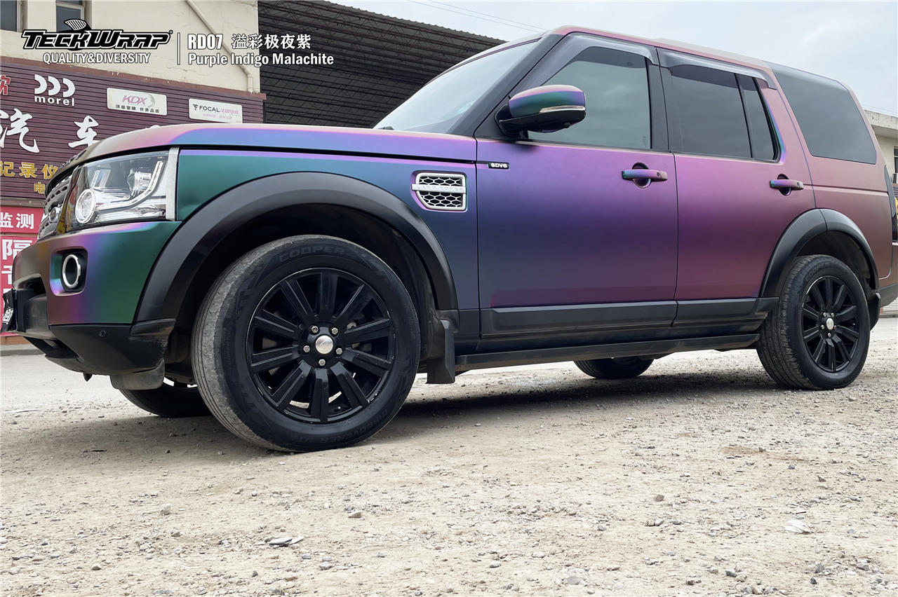 > 最新案例 > 正文【施工车型】路虎发现  【施工项目】全车改色贴膜